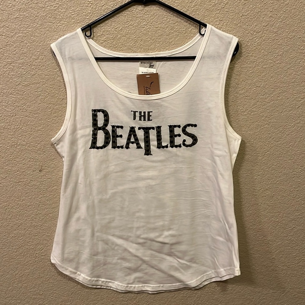 White Tank w/beaded detail on the front